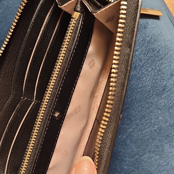 Kate Spade Wallet - Picture 4 of 6
